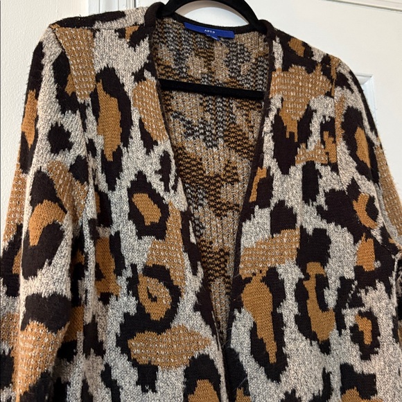 Apt. 9 Textured Knit Animal Print Cardigan - Picture 8 of 17